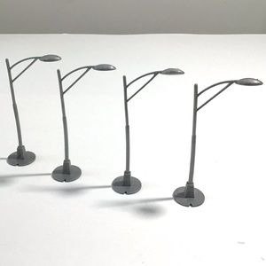 Model Railroad Lamp Posts Street Lights Set of 4 Decorative Train Layout Scenery